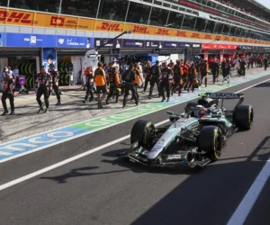 Antonelli, más líder tras ganar en Monza por delante de Russell y Verstappen