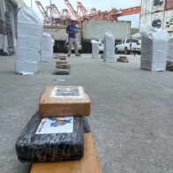 Ecuador decomisa dos toneladas de cocaína en un contenedor con fruta que iba a Suecia