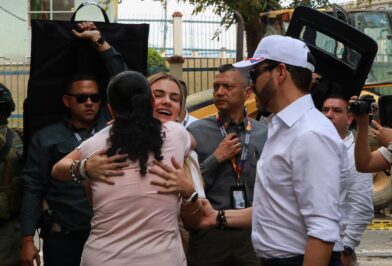 Abelardo de la Espriella donará cada mes su sueldo presidencial a causas sociales en Colombia