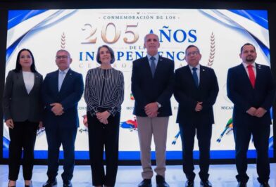 Asfura reafirma compromiso de Honduras con una Centroamérica unida y próspera