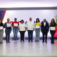 Promipyme entrega RD$72 millones en créditos a 350 emprendedores de Barahona.