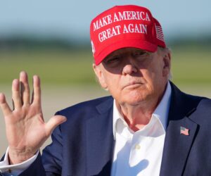 Estados Unidos cancela TPS de 200,000 salvadoreños y quedan expuestos a deportación