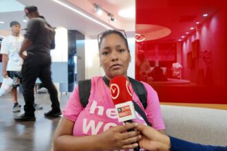 Madre denuncia desaparición de su hija de 8 años tras ser llevada a un centro de protección