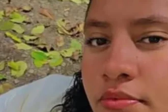 Joven de 19 años muere tras presunta descarga eléctrica con una nevera en Monseñor Nouel