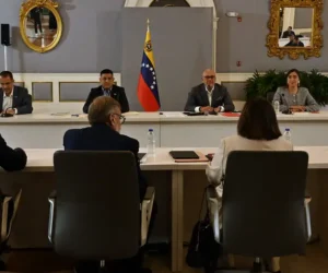 Venezuela: diálogo político abordará la libertad de expresión
