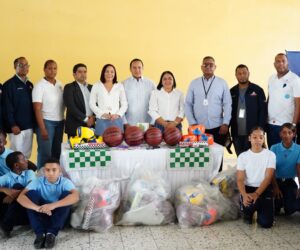 INEFI entrega utilería en unos 30 centros educativos del Gran Santo Domingo y San Cristóbal
