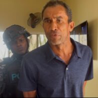 Hombre es detenido tras intentar forzar puerta de destacamento policial en Jarabacoa
