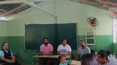 Padres y comunitarios piden al MINERD intervenir escuela Guardianon en Zambrana