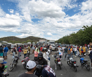 Protestan contra cortes eléctricos en el noroeste de Venezuela y piden respuestas a Trump