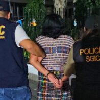 Capturan en Guatemala a mujer, acusada del homicidio de su sobrina