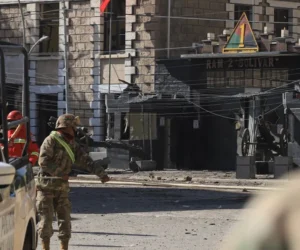 Suben a siete los fallecidos por las explosiones en un cuartel militar en Bolivia