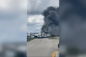 Un avión de carga de Amazon se estrella en el aeropuerto de Miami