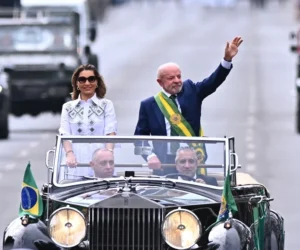 Lula encabeza desfile de la Independencia en plena campaña y tormenta institucional