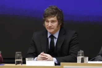 Supremo argentino deja vigente decreto de Milei sobre tierras rurales y extranjeros