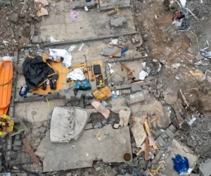Al menos dos muertos al colapsar un edificio en construcción sobre una casa en Brasil