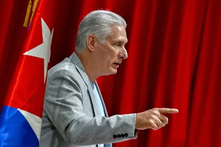 Miguel Díaz-Canel ve como “interminable” la lista de «sancionados» en Cuba por parte de EE.UU.