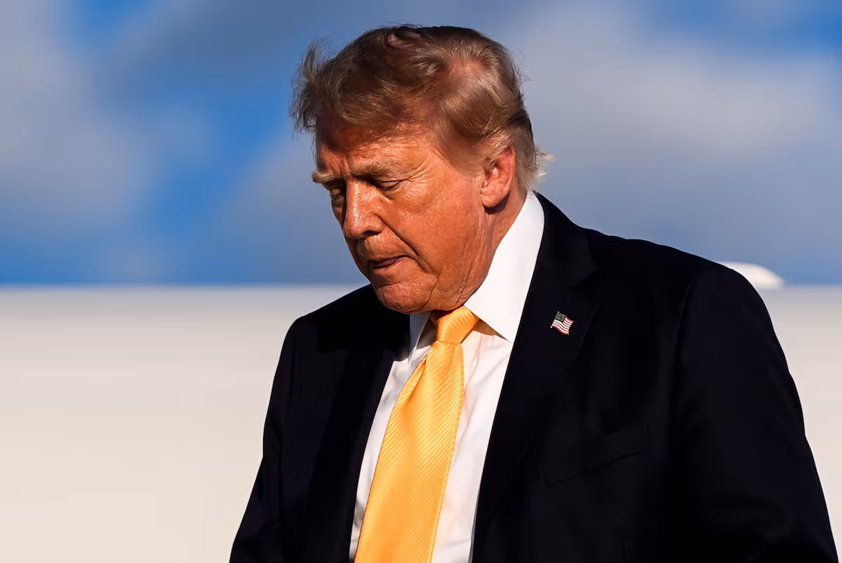 Juez bloquea norma de Trump que endurece visas para estudiantes y periodistas extranjeros