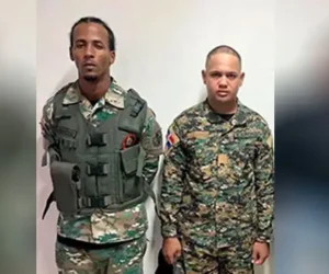 Arrestan cabo del ERD y un civil acusados de secuestrar a dos haitianos en La Caleta