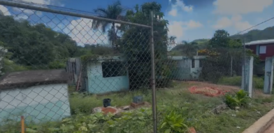 Policlínica de Rincón de Las Galeras, convertida en ruinas tras años de abandono