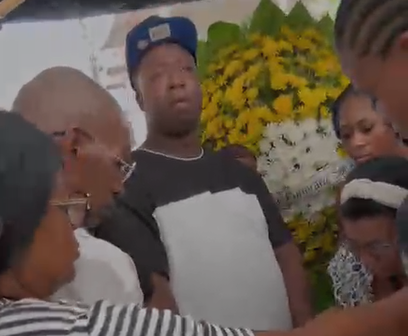 Entre lágrimas y dolor, familiares reciben cuerpo de Diddy Glow en Boca Chica