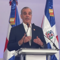 Abinader: “No nos conformamos” y promete profundizar reforma policial tras ataque a agentes en Santiago