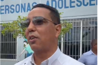 Agustín Tavárez destaca avances del SNS y respaldo a la gestión del hospital municipal de Las Terrenas