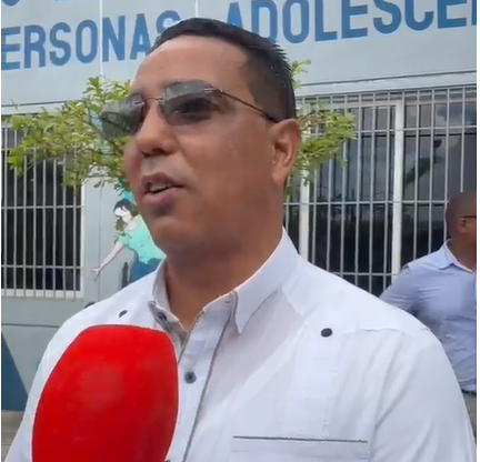 Agustín Tavárez destaca avances del SNS y respaldo a la gestión del hospital municipal de Las Terrenas