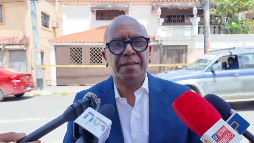 Abogado de Oro Duro cuestiona el tiempo que permanecieron agresores en la vivienda antes de atacar al artista