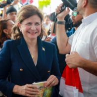 Raquel Peña felicita a jóvenes dominicanos por lograr récord Guinness de lectura