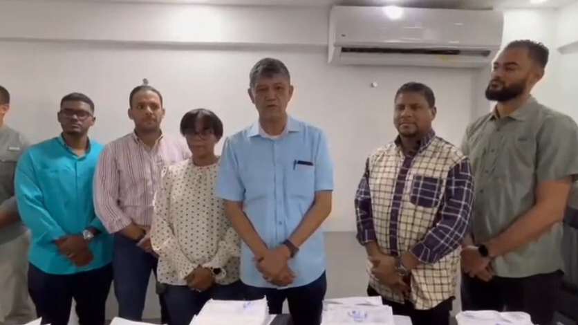 Alcaldía de SDO entrega RD$50 millones para obras civiles
