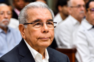 Danilo Medina llama al PLD a prepararse para volver al poder en 2028