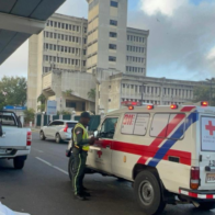 Accidente en Santiago: muere mujer tras motocicleta ser impactada por autobús