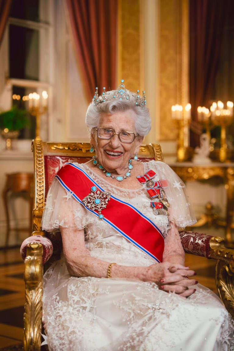 Muere la princesa Astrid de Noruega, dos días después del funeral de su hermano Harald V
