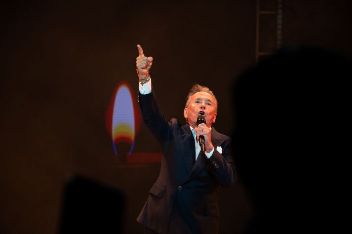 Ricardo Montaner convierte Altos de Chavón en un coro de nostalgia y amor