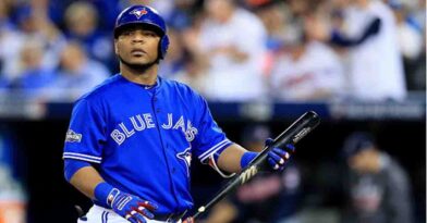 Edwin Encarnación envía a su madre a representarlo en su exaltación al Salón de la Fama de La Romana
