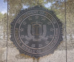 FBI investiga presunto robo de datos del FBI y sus empleados