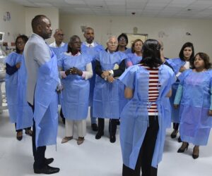 Diputados fiscalizan Hospital Materno La Altagracia tras muerte de 17 recién nacidos