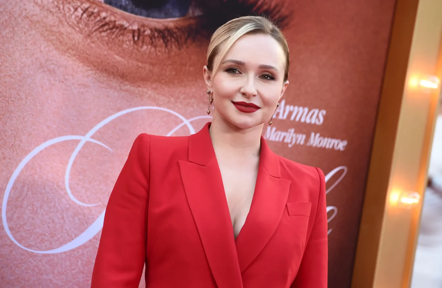 Muerte de Hayden Panettiere apunta a traficante de pastillas en Los Ángeles, según medio