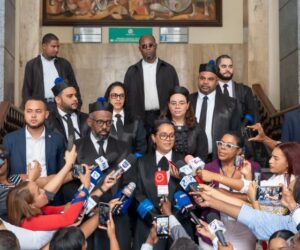 Afiliados estaban fuera del país cuando se registraron consultas en SENASA, según el MP