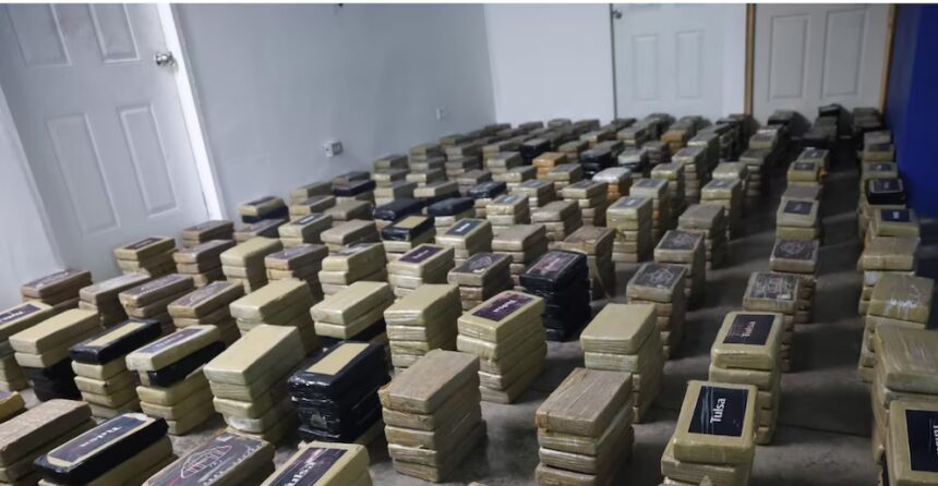 Policía incauta 1,380 kilos de presunta droga en Panamá