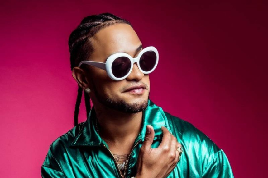 Mozart La Para llega al velorio de Diddy Glow y habla del dolor de los artistas
