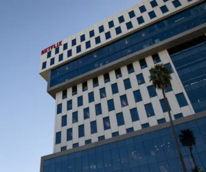 Fiscalía de Florida demanda a Netflix por presunto uso de datos de niños con fines publicitarios