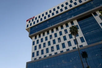 Fiscalía de Florida demanda a Netflix por presunto uso de datos de niños con fines publicitarios