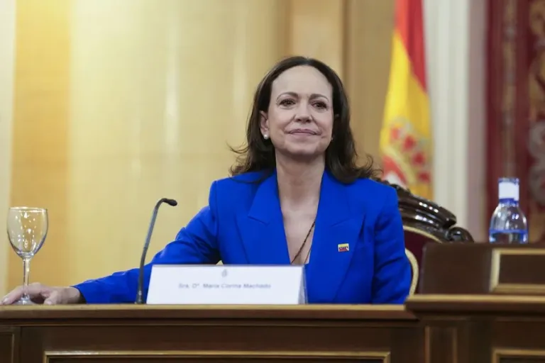 El jefe negociador del chavismo niega que el Gobierno de Venezuela impida el regreso de María Corina Machado