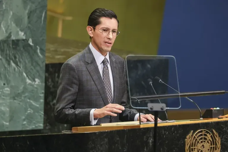 México urge a en la Asamblea de la ONU a «renovarse» para frenar los conflictos armados en el mundo