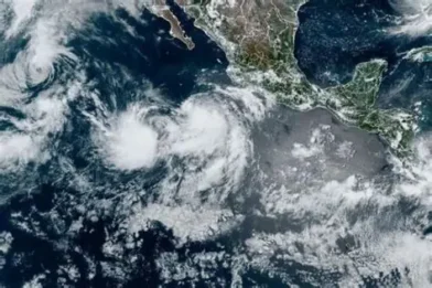 Depresión tropical en Pacífico de México podría convertirse en huracán, dicen autoridades