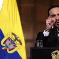 "Viva Cristo Rey", el lema de De la Espriella que abre el debate sobre política y religión