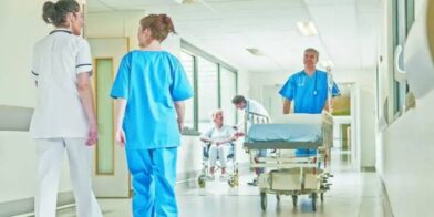 Salmonela afecta a 135 médicos de hospital en México; 41 permanecen ingresados
