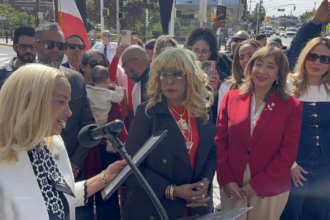 Union City reconoce trayectoria de Fefita La Grande con una calle que lleva su nombre