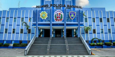 Hombre se entrega a la Policía y niega vínculo con homicidio de “El Jevo”